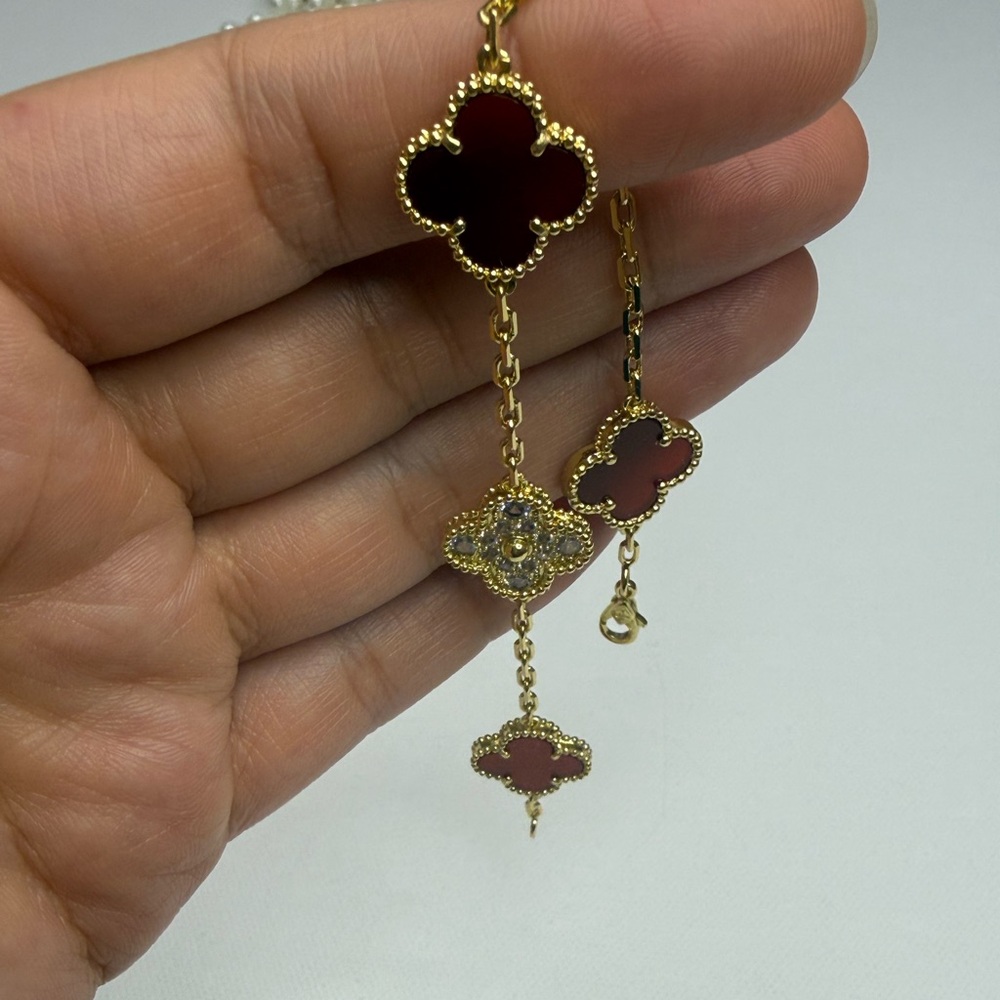 Gold and Red Bracelet four clover - Picture 4 of 8